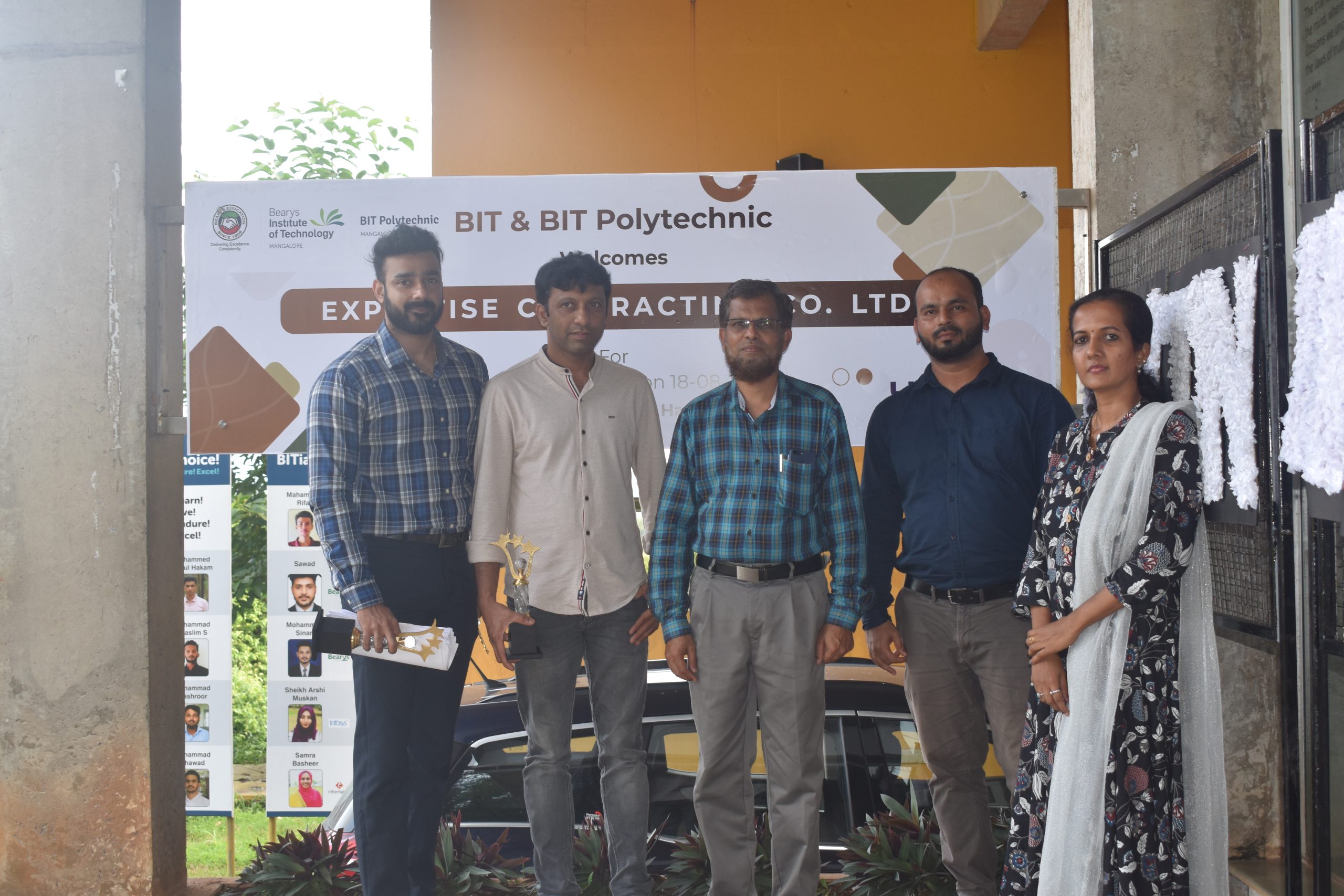 Expertise Contracting Co. Ltd. Pool Campus Drive – 18.08.2022