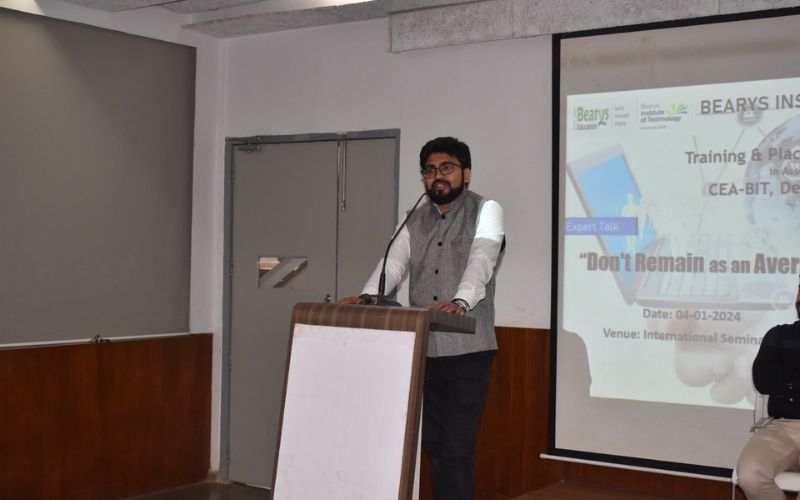 xr:d:DAFsWR4E3z0:72,j:5244860190186377489,t:24021205