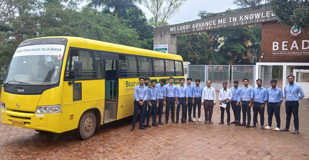 1-Lands-Flavour-Bonda-Factory