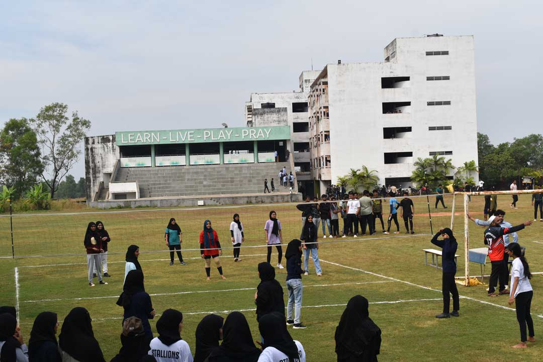 1-Professional--Interclass-Throw-Ball