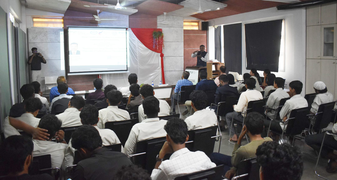 1-Technical-Talk-on-Machine