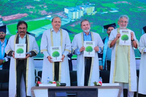 17-Graduation-Day-2025-at-Bearys