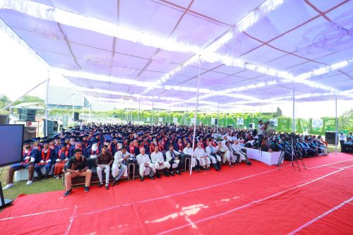 9-Graduation-Day-2025-at-Bearys