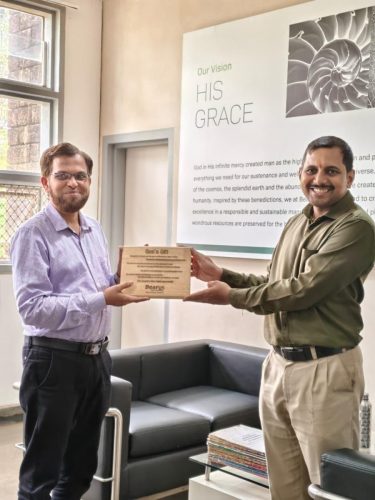 Handing over the Memento